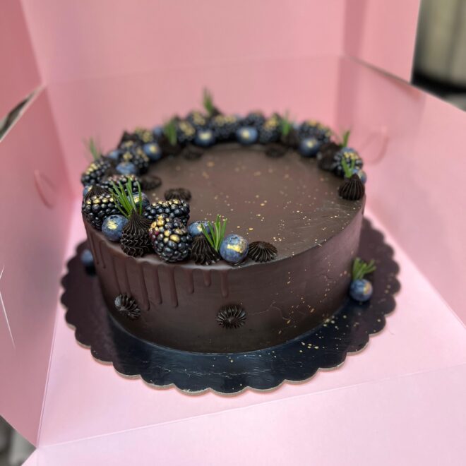 Cake on request - single tier 18 Cake on request - single tier