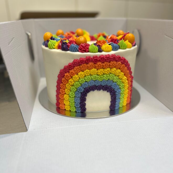 Cake on request - single tier 9 Cake on request - single tier